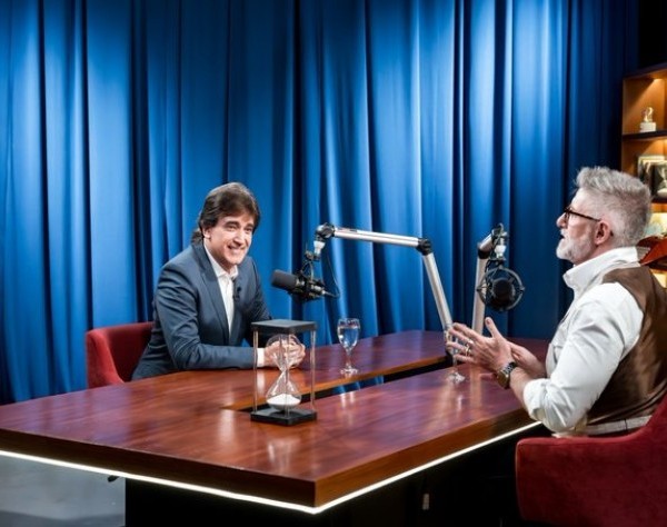 Gebel se reunió con un sector de la CGT, empresarios y un gobernador, pero dilata una definición