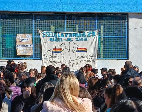 Los sindicatos docentes van al paro este martes en Provincia por paritarias, jubilaciones y el IOMA