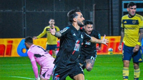 Riestra dio el batacazo y goleó a Boca en el arranque del Clausura
